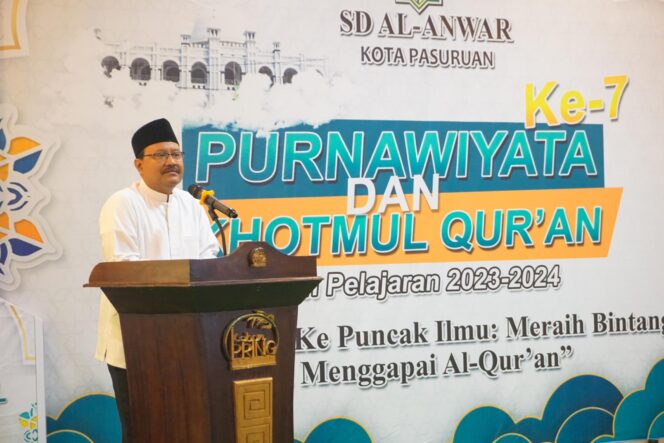 
Gus Ipul Ajak SD Al-Anwar Ikut Majukan Dunia Pendidikan di Kota Pasuruan