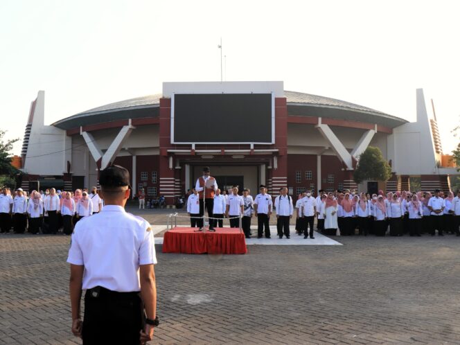 
Gus Ipul Ajak Kepala Sekolah hingga Orang Tua Deklarasi Sekolah Aman 
