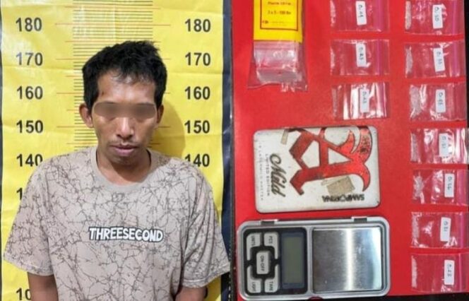 
Polisi Bekuk Pengedar Narkoba di Gempol Pasuruan