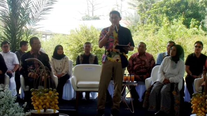
Diskusi Bareng Komunitas (Di BaTas), Menparekraf Sebut Kurma Park Bisa Jadi Wisata Edukasi