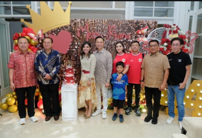 
Merry Riana Ungkap Rahasia Dibalik Tiga Simbol yang Selama Ini Melekat dalam Kehidupannya 