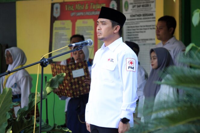
Wakil Wali Kota Pasuruan Pimpin Apel Bersama Anggota PMI dan PMR