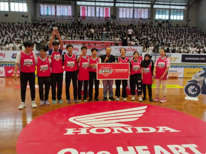 
Semangat Pebasket Muda di Ajang Honda DBL. 2024 East Java-South