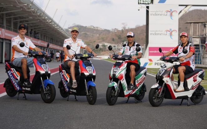 
Honda EM1 e: dan PCX160 Berduet Dukung Repsol Honda Team di MotoGP Mandalika
