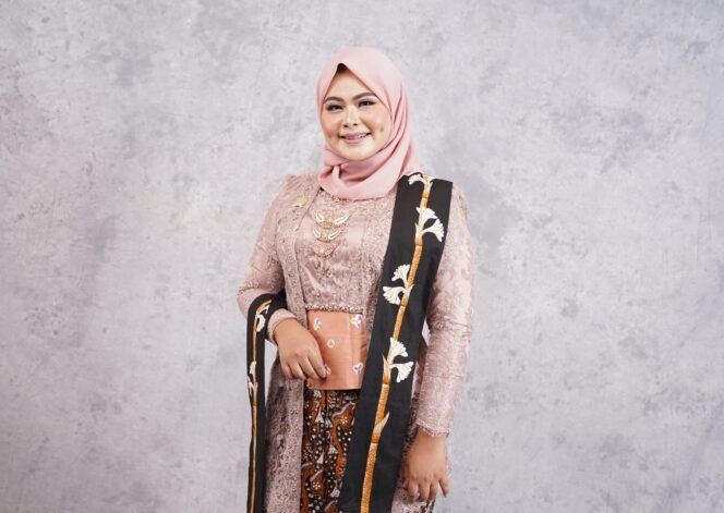 
Lebih Dekat dengan Adinda Denisa, Bendahara Umum HIPMI Kota Pasuruan yang Kini Jadi Pimpinan Dewan Termuda