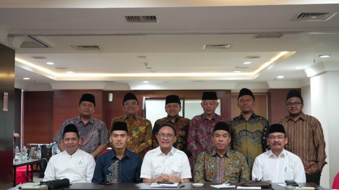 
Viral Nama Produk Tuak hingga Beer Bersertifikat Halal, BPJPH dan MUI Akhirnya Sepakati Ini..