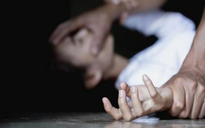 
Seorang Siswi SMP di Pasuruan Alami Depresi hingga Dibawa ke RSJ, Diduga Akibat Dirudapaksa