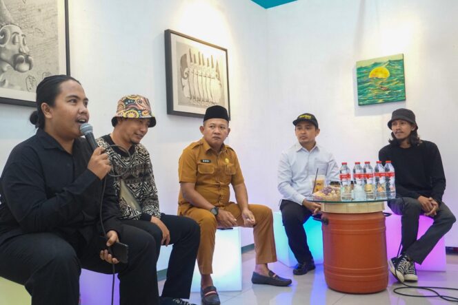 
Beragam Karya Kreatif Lokal Tersaji dalam Creative Fest 2024