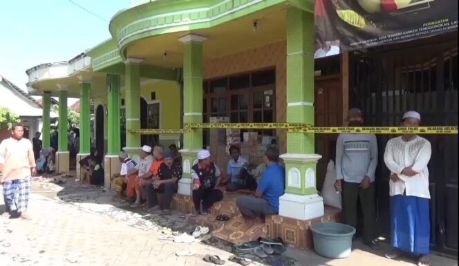 
Pria di Pasuruan Tusuk Tetangganya Sendiri hingga Tewas