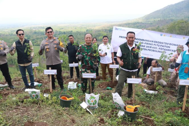 
Peringati BMN 2024, Pemkab Lakukan Penanaman Pohon Gamal dan Baksos  