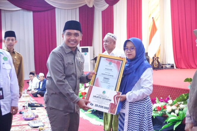 
Mas Adi: Ayo Terus Rajin Mengaji