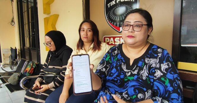 
Dijanjikan Umrah Gratis dan Laba Tinggi, Puluhan Korban Investasi Skincare di Pasuruan Lapor Polisi