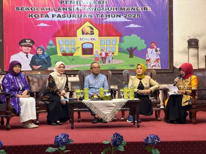 
Keren! Sekolah Lansia Tangguh Mandiri Kota Pasuruan Jadi Percontohan Nasional