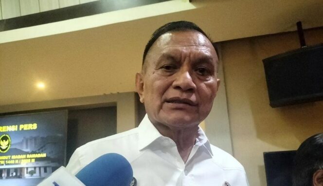 
Pemerintah Umumkan Diskon Tiket Pesawat dan Tarif Tol untuk Pemudik Lebaran 2025