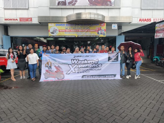
Kemeriahan PCX160 Weekend Xperience Bersama Konsumen Motor Honda