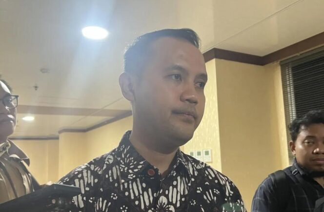 
Bantahan Pertamina: Pertamax yang Dijual Sesuai Spesifikasi, Bukan Oplosan