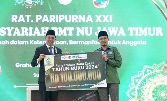 
Lazisnu Jatim Bagi-bagi THR untuk Guru Ngaji