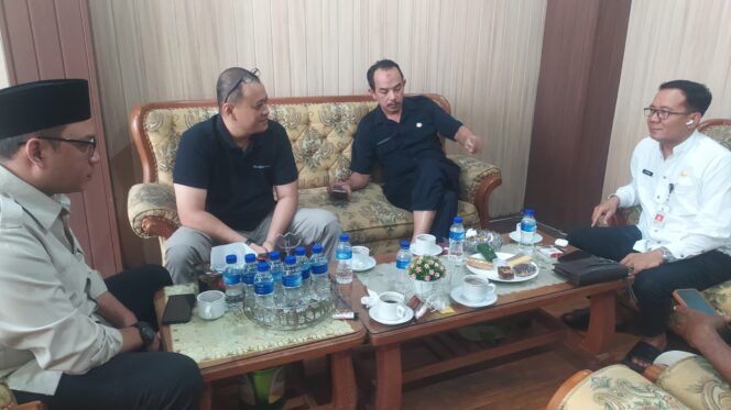 
Asisten 2 Pemkab Jember Ajak Para Pejabat Ikuti Tata Kelola Pemerintahan 