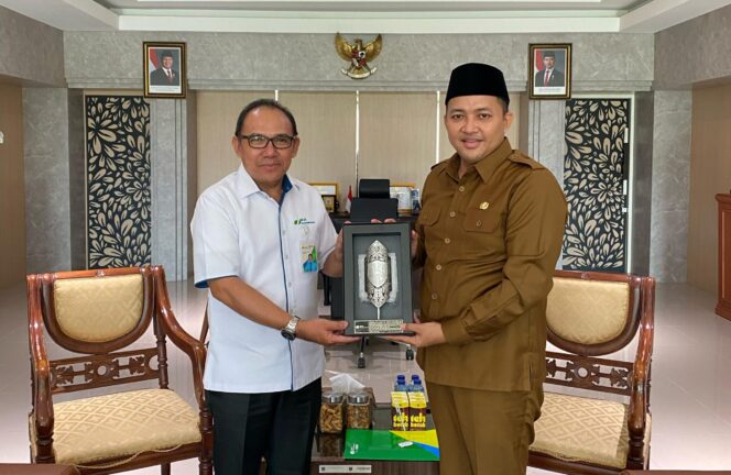 
Kabar Gembira! Perangkat & Pekerja Ekosistem Desa di Pasuruan Kini Dilindungi BPJS Ketenagakerjaan