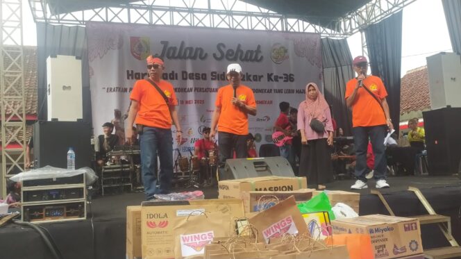 
Pesta Rakyat Hari Jadi ke-36 Desa Sidomekar, Kades Udi: Kami Ingin Desa Jadi Mekar Seperti Namanya