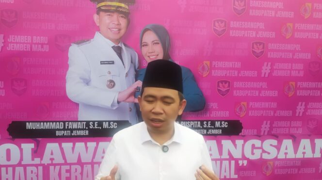 
Bupati Fawait Pimpin Apel Sholawat Kebangsaan Peringati Hari Kebangkitan Nasional