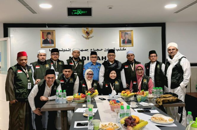 
Senator Agita Minta Jamaah Haji Indonesia Lancar dalam Ibadah dan Mendapat Fasilitas Layak