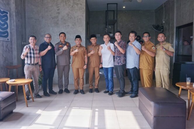 
Mas Adi Dukung Eksistensi Golf Kota Pasuruan