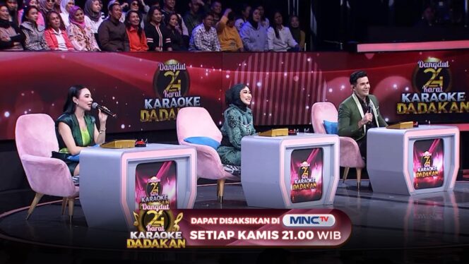 
Kurang Greget, Tapi Mengharukan. Babay dan Tari Bikin Juri Baper di Dangdut 24 Karat Karaoke Dadakan MNCTV