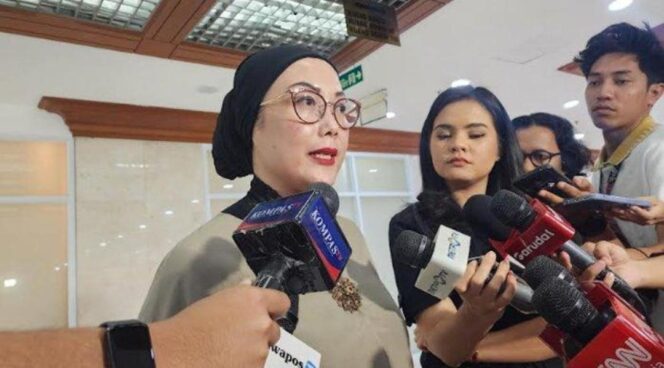 
Komisi VIII DPR RI Rapat Kerja dengan BPKH, Selly Adriani Gantina Soroti Penguatan Transparansi dan Pelayanan Haji