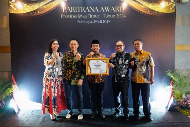 
Pemkot Pasuruan Raih Peringkat III Paritrana Awards 2024 Tingkat Jawa Timur