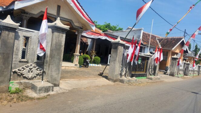 
Buruknya Pelayanan Masyarakat di Desa Karangkliwon Grati