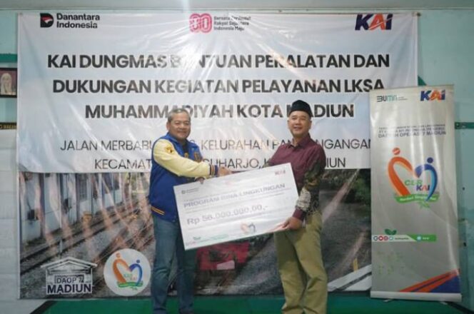 
KAI Daop 7 Madiun Salurkan Bantuan Rp 56 Juta untuk LKSA Muhammadiyah