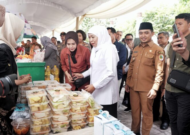 
Pemprov Jatim Gelar Pasar Murah di Kota Pasuruan, Tekan Inflasi dan Jaga Ketahanan Pangan