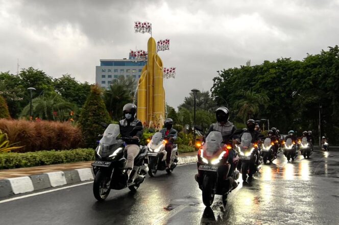 
Cari_Aman Berkendara di Cuaca Tidak Menentu, MPM Honda Jatim Ajak Pengendara Tetap Waspada
