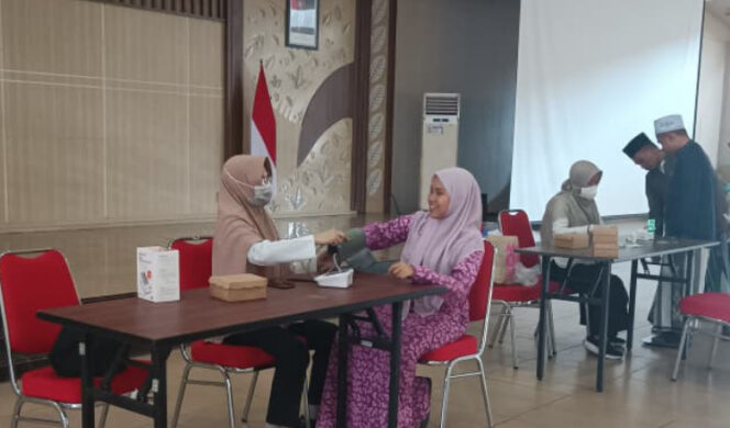 
Dinas Kesehatan Jember Siapkan Layanan Kesehatan 24 Jam Selama MTQ XXXI Jatim Berlangsung