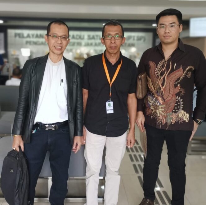 
PN Jaksel Agendakan Mediasi, Penggugat Desak Jaksa Agung Cekal dan DPO-kan Silfester Matunina