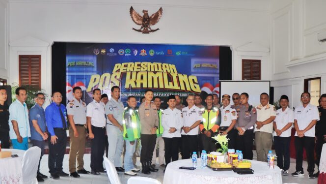 
Wujudkan Kota Aman, Pemkot Pasuruan Dukung Penguatan Pos Kamling dan KOMPAK