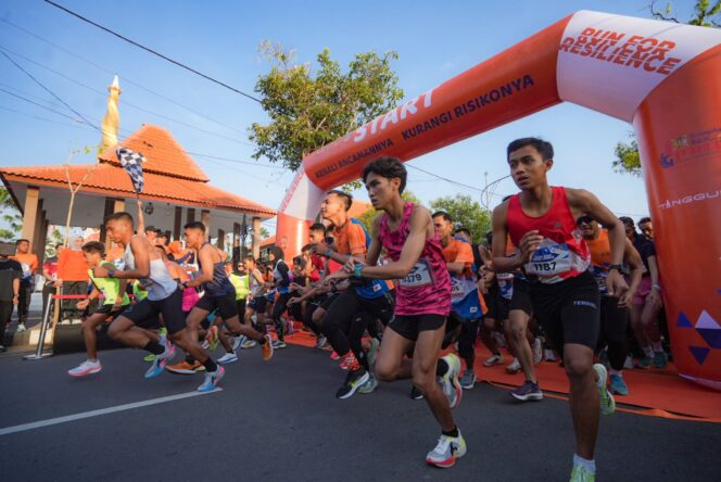 
Ribuan Peserta Meriahkan Fun Run Bulan PRB 2025 di Kota Mojokerto