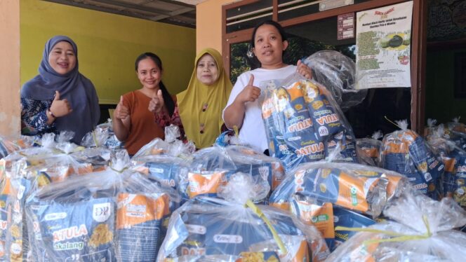 
Krupuk Patula Cakalang DePaiton yang Bikin Kepincut Gubernur Khofifah