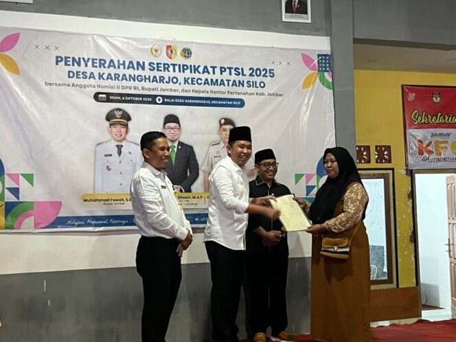 
1.000 Sertifikat Tanah Resmi Diserahkan, Warga Karangharjo Jember Kini Punya Kepastian Hak Milik