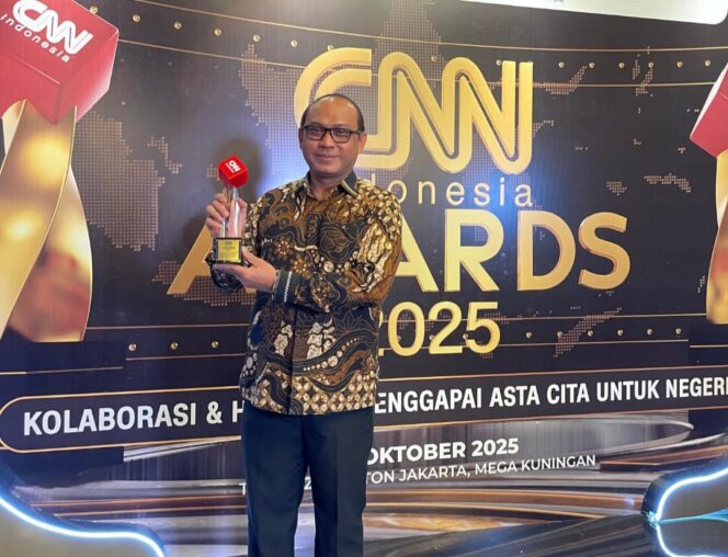 
Gus Fawait Raih Dua Penghargaan Nasional dalam Sehari, Bukti Kepemimpinan Progresif Berorientasi Kemanusiaan