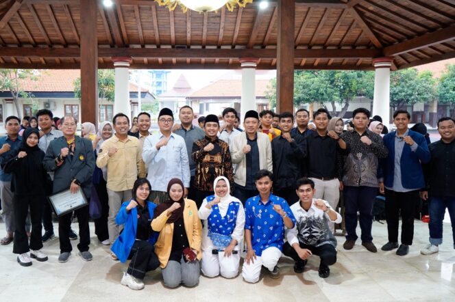 
Wali Kota Mas Adi Paparkan Sekolah Rakyat dan MBG Berjalan Baik