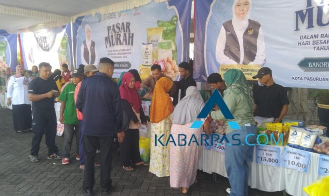 
Tekan Inflasi Jelang Akhir Tahun, Bakorwil III Malang Gelar Pasar Murah di Kota Pasuruan