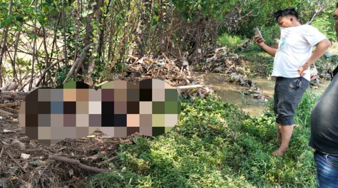 
Mayat Pria Tanpa Identitas Ditemukan Mengambang di Muara Sungai Kraton Pasuruan