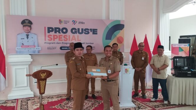 
6 Tahun Krisis Blangko KTP di Jember Berakhir di Era Bupati Fawait