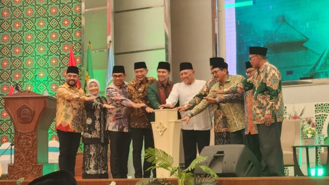 
Wagub Jatim Sebut Komitmen NU selama Satu Abad tak diragukan
