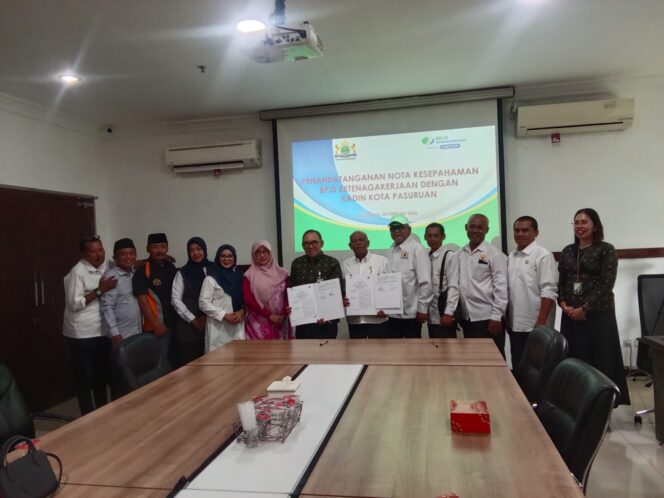
BPJS Ketenagakerjaan dan KADIN Kota Pasuruan Teken Kerja Sama Perluas Perlindungan Jamsostek