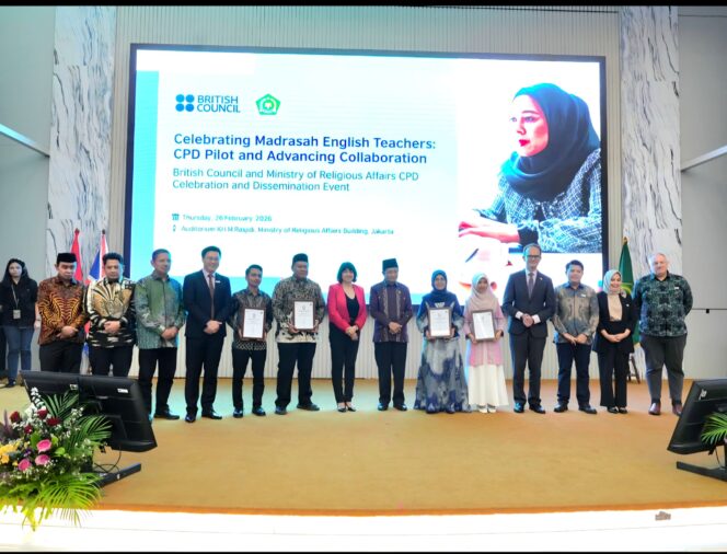 
Sinergi Pendidikan Indonesia-Inggris: Transformasi Guru Madrasah Menuju Standar Internasional