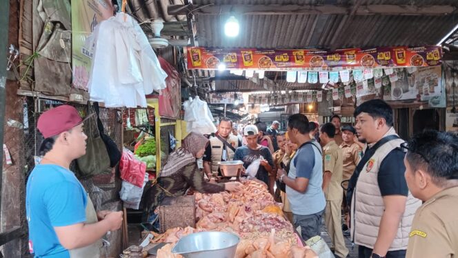 
Harga Cabai Mulai Turun, Polres Pasuruan Jamin Stok Pangan Aman