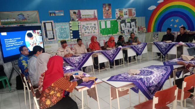 
Siapkan PAUD–SD Satu Atap, Disdikdaya Kabupaten Probolinggo Gandeng INOVASI Gelar FGD di SDN Sariwani 2